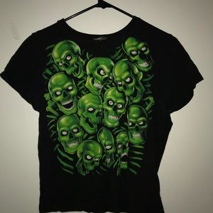 Green Skull Pile T-shirt